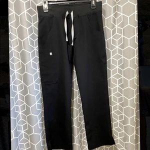 COPY - Black extra small petite fig scrub bottoms.